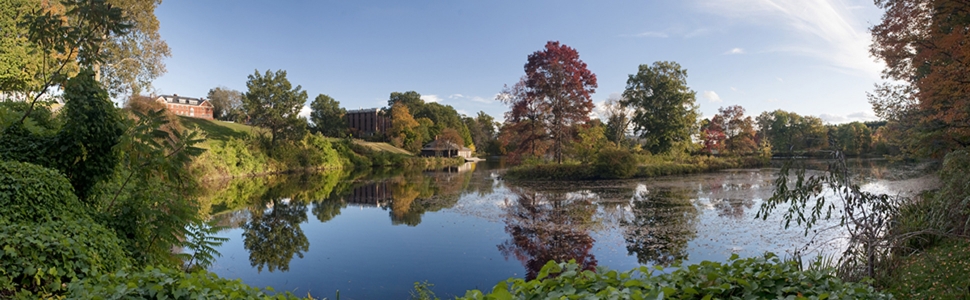 Image of Paradise Pond on the Smith College campus